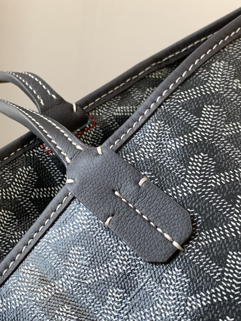 Goyard Shopping Bags